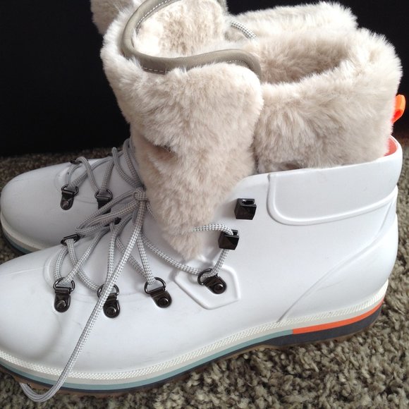 Michael Kors lace-up boot - white - Picture 2 of 11
